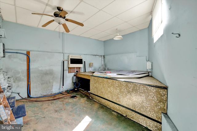 1524 FRIEDENSBURG RD, Reading, PA 19606