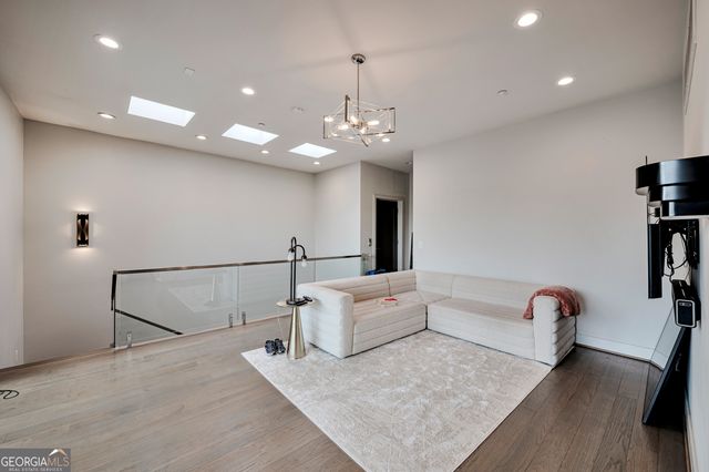 904 Lenox Boulevard NE, Atlanta, GA 30324