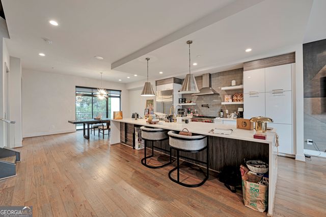 904 Lenox Boulevard NE, Atlanta, GA 30324