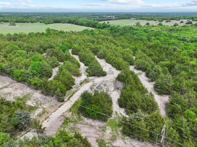 117 Donaghey Street, Trenton, TX 75490