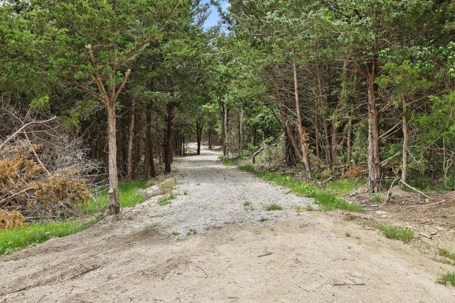117 Donaghey Street, Trenton, TX 75490