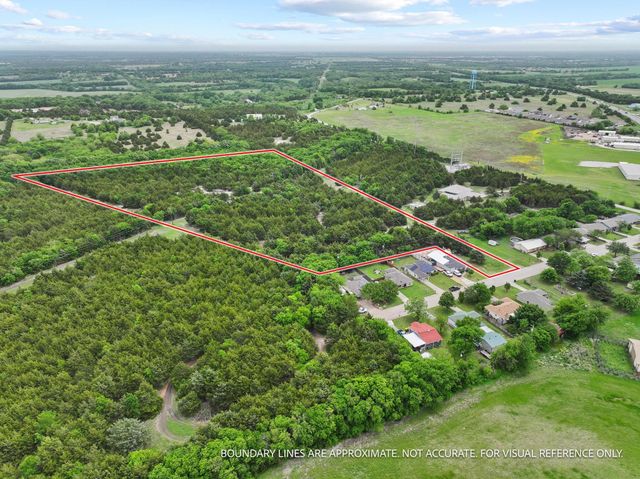 117 Donaghey Street, Trenton, TX 75490