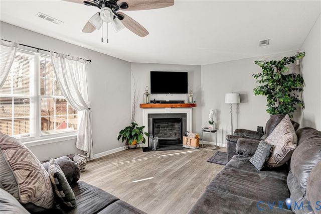 2554 Exhall Ct, Chester, VA 23831