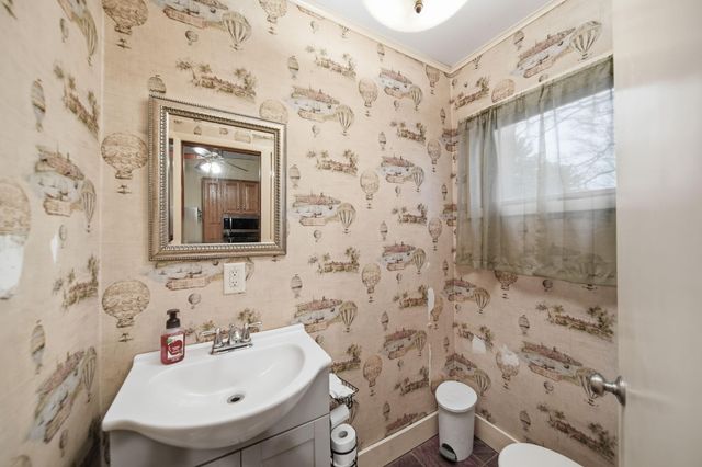 302 Church Street, Parma, MI 49269