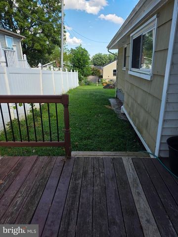5821 FAIRWOOD AVE, Baltimore, MD 21206