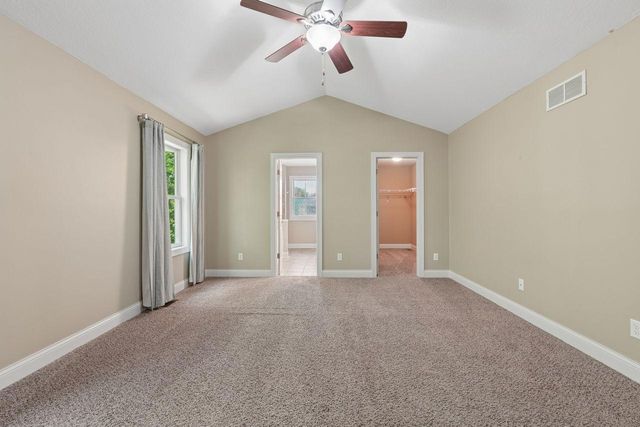 10601 Watersedge Lane, Woodbury, MN 55129