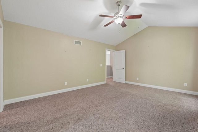 10601 Watersedge Lane, Woodbury, MN 55129