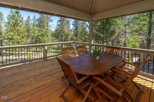 17396 Red Cedar Lane 10, Sunriver, OR 97707