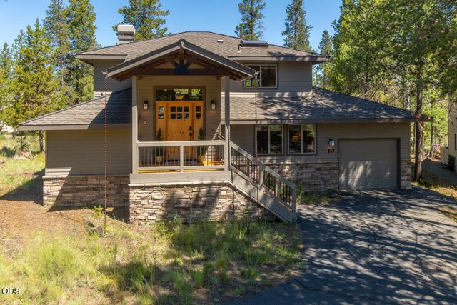 17396 Red Cedar Lane 10, Sunriver, OR 97707