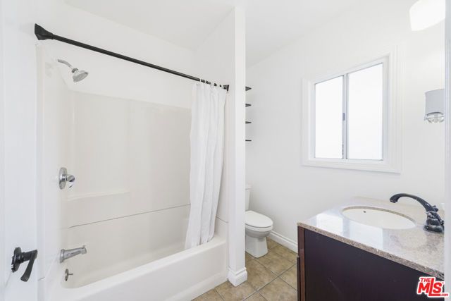 424 N Reno Street 424, Los Angeles, CA 90026