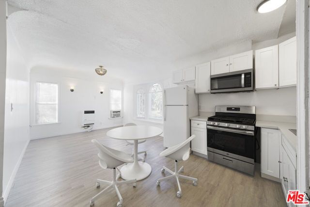 424 N Reno Street 424, Los Angeles, CA 90026