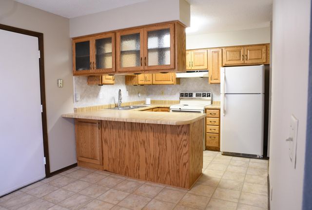 1121 4th Street W, Hastings, MN 55033