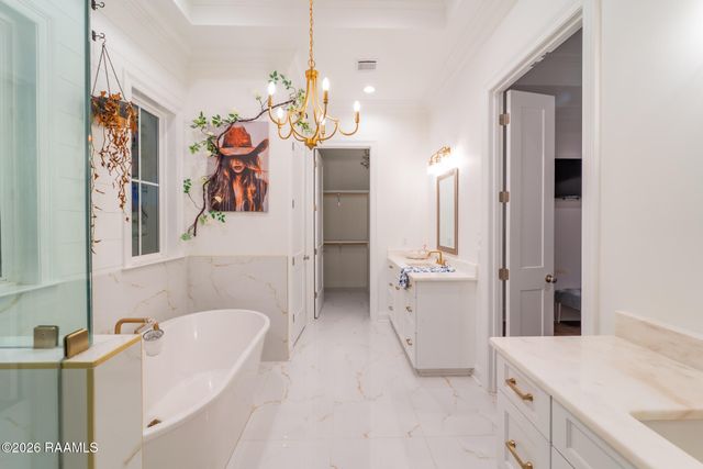 406 Last Quarter Drive, Youngsville, LA 70592