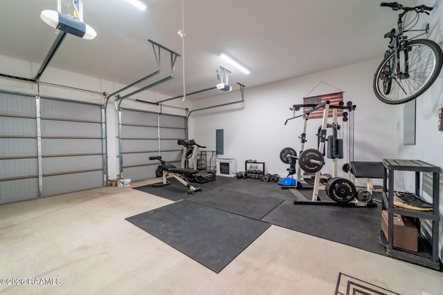 406 Last Quarter Drive, Youngsville, LA 70592