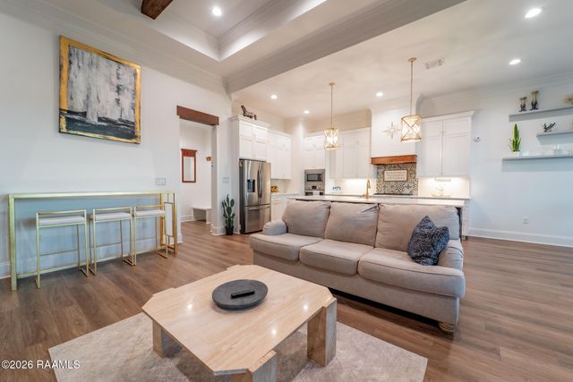 406 Last Quarter Drive, Youngsville, LA 70592