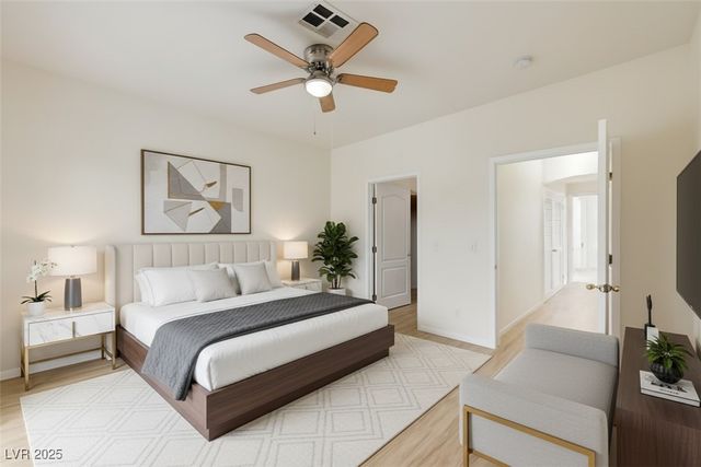 1900 North Torrey Pines Drive 221, Las Vegas, NV 89108