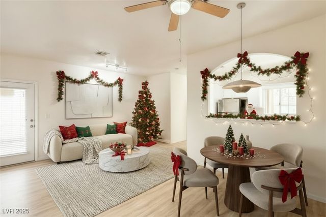 1900 North Torrey Pines Drive 221, Las Vegas, NV 89108