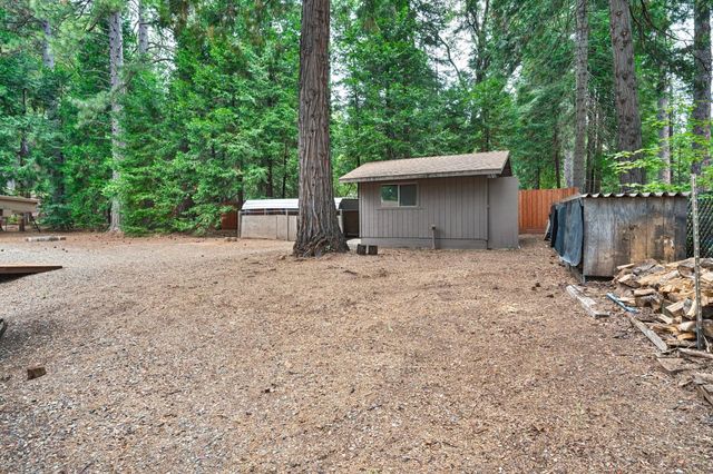 6269 El Camino Dr, Pollock Pines, CA 95726