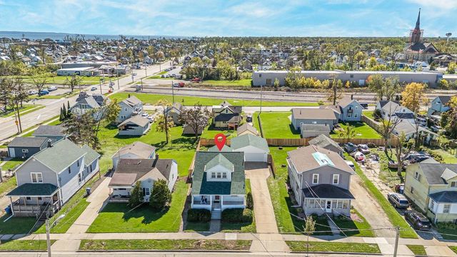 635 5TH STREET, Menasha, WI 54952