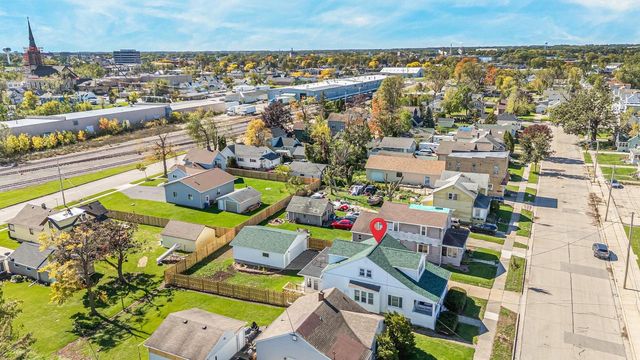635 5TH STREET, Menasha, WI 54952