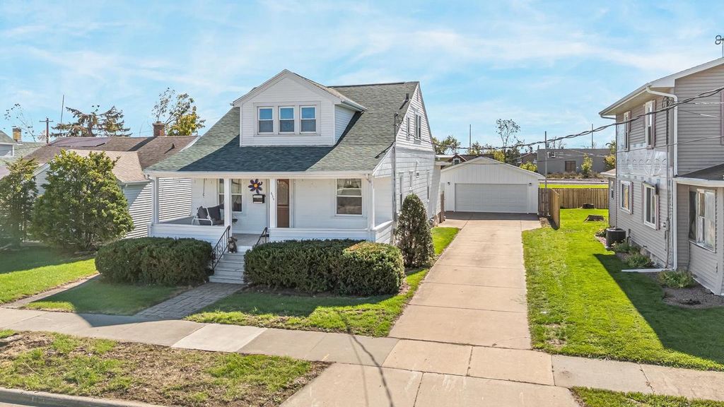 635 5TH STREET, Menasha, WI 54952