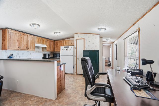 4037 Lands End Court, Granbury, TX 76048