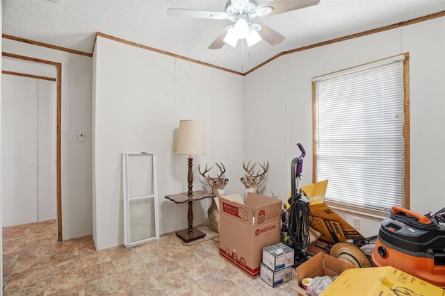 4037 Lands End Court, Granbury, TX 76048