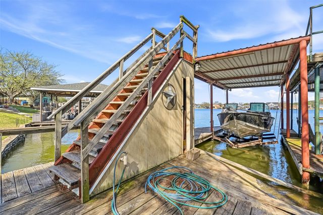 4037 Lands End Court, Granbury, TX 76048