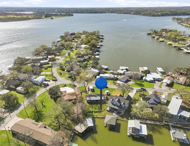 4037 Lands End Court, Granbury, TX 76048