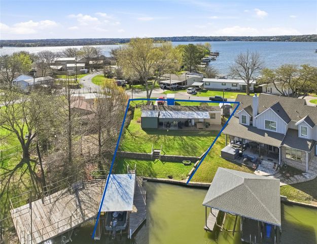 4037 Lands End Court, Granbury, TX 76048