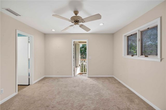 950 Winding River Road, Vero Beach, FL 32963