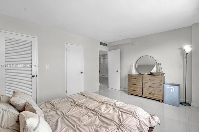 9195 Collins Ave 303, Surfside, FL 33154