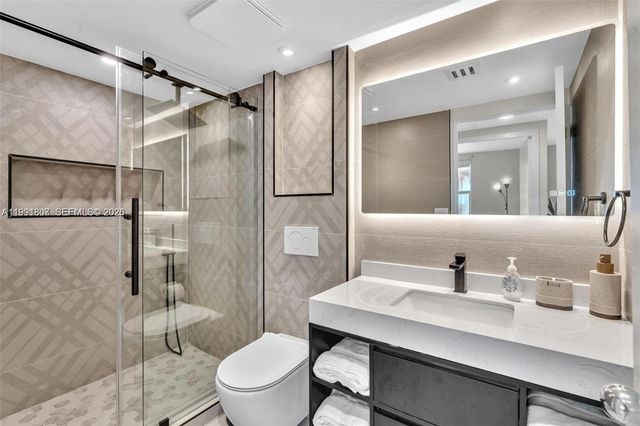 9195 Collins Ave 303, Surfside, FL 33154