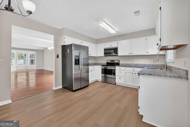 12110 Greenmont Walk, Alpharetta, GA 30009