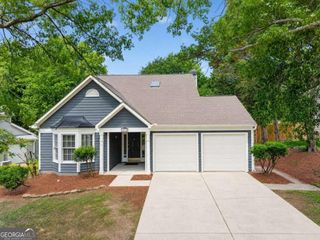 12110 Greenmont Walk, Alpharetta, GA 30009