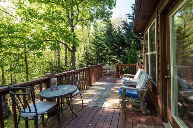 244 Discover Way, Cleveland, GA 30528