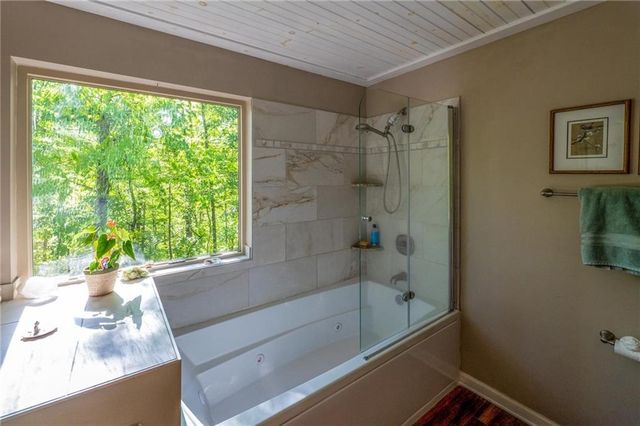 244 Discover Way, Cleveland, GA 30528