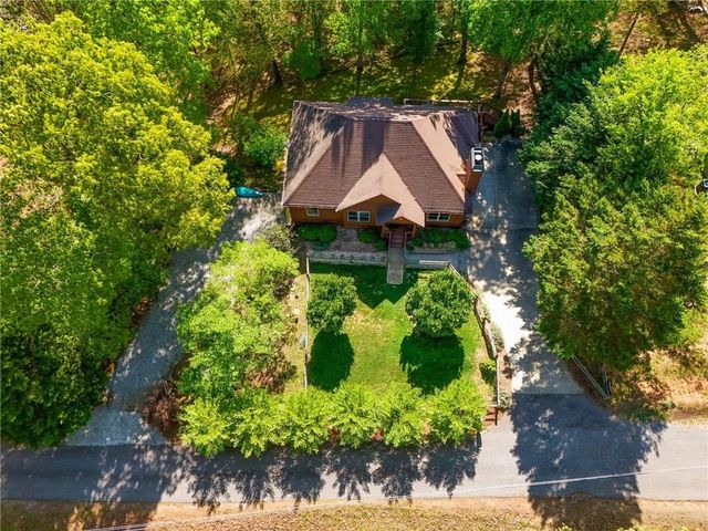 244 Discover Way, Cleveland, GA 30528
