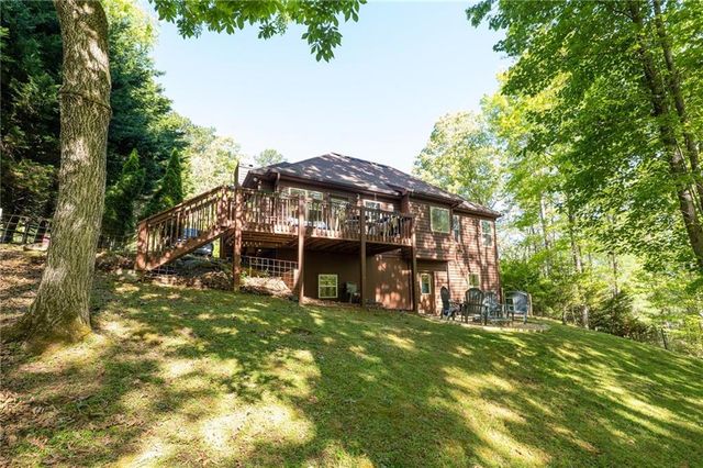 244 Discover Way, Cleveland, GA 30528