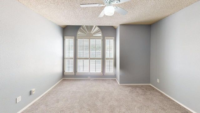 9010 Cumberland Drive, Irving, TX 75063
