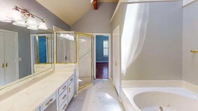 9010 Cumberland Drive, Irving, TX 75063