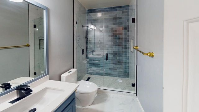 9010 Cumberland Drive, Irving, TX 75063