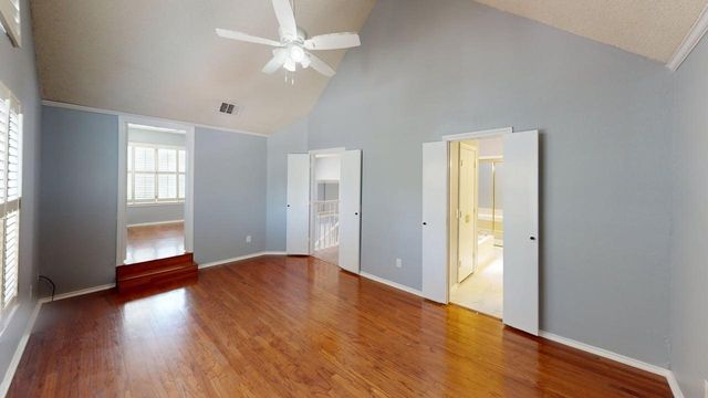 9010 Cumberland Drive, Irving, TX 75063