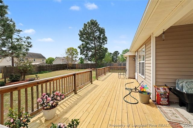 62 Macon Court E, Sanford, NC 27332