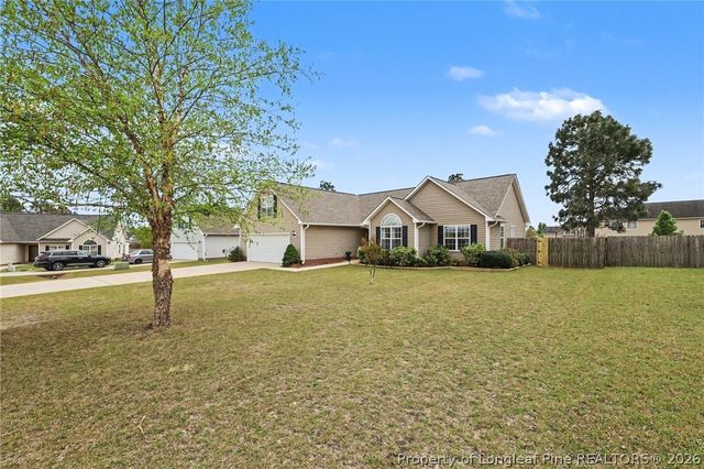 62 Macon Court E, Sanford, NC 27332