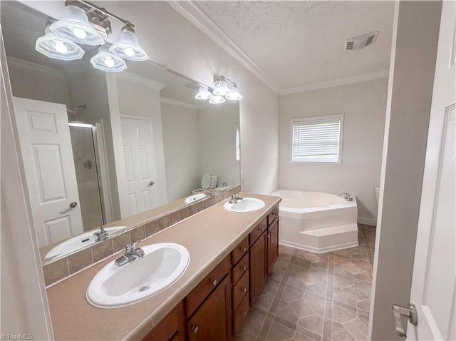 7142 Ellison Road, Stokesdale, NC 27357