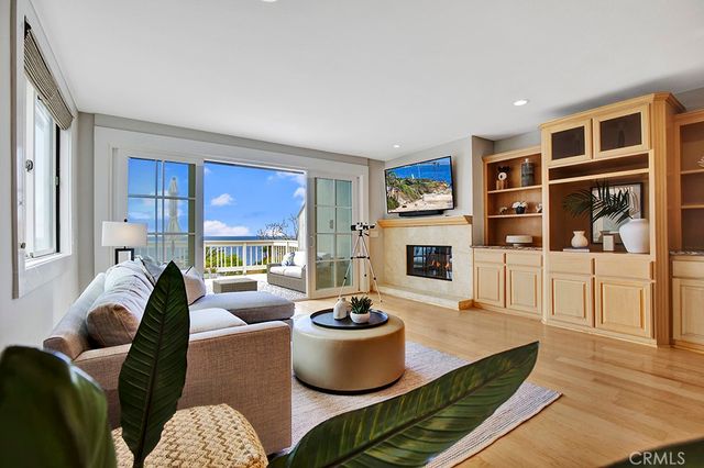 708 Cliff Drive, Laguna Beach, CA 92651