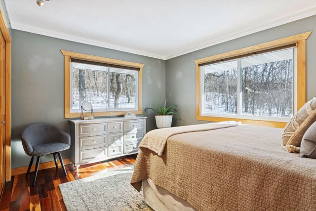 217 Cedar Drive W, Hudson, WI 54016