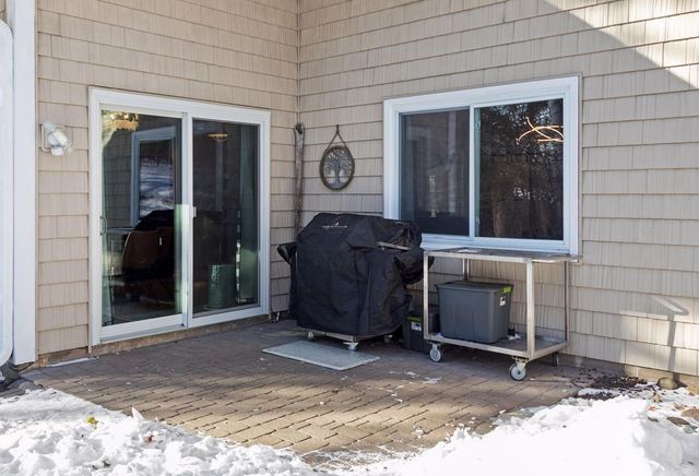 217 Cedar Drive W, Hudson, WI 54016