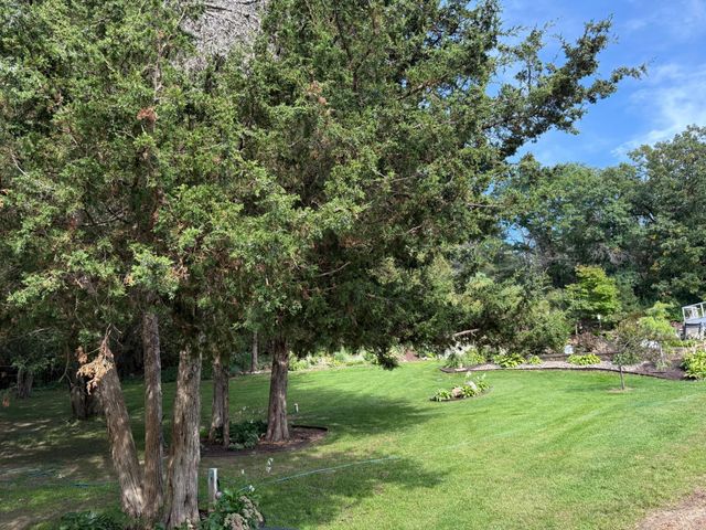 217 Cedar Drive W, Hudson, WI 54016